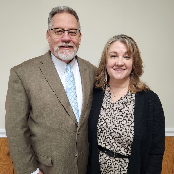 Bob and Nedra bishop
